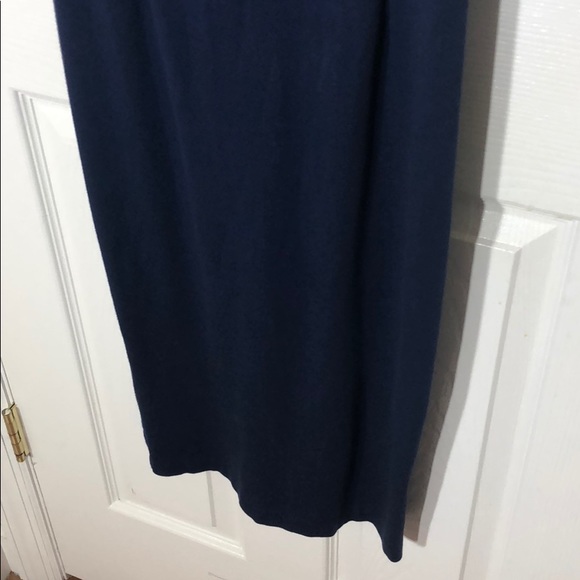 Express / Long Sleeveless Dress - Picture 4 of 6